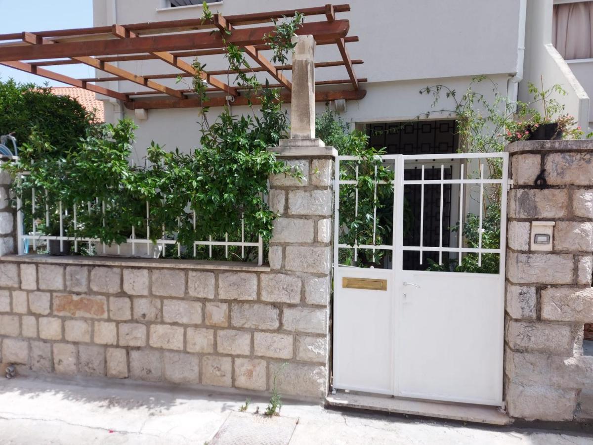 Apartment And Rooms Lapad Dubrovnik Exterior photo